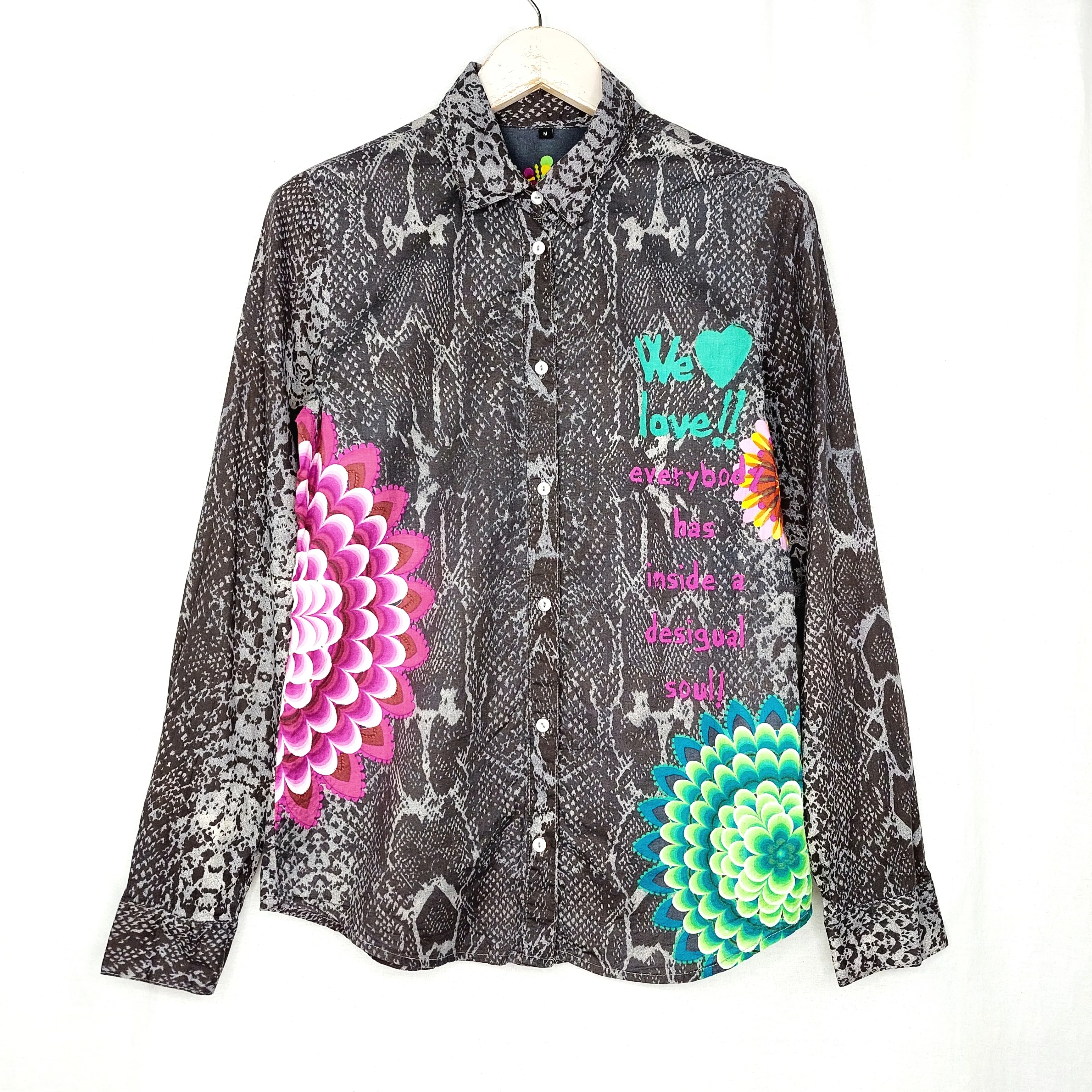 Desigual paitapusero koko M