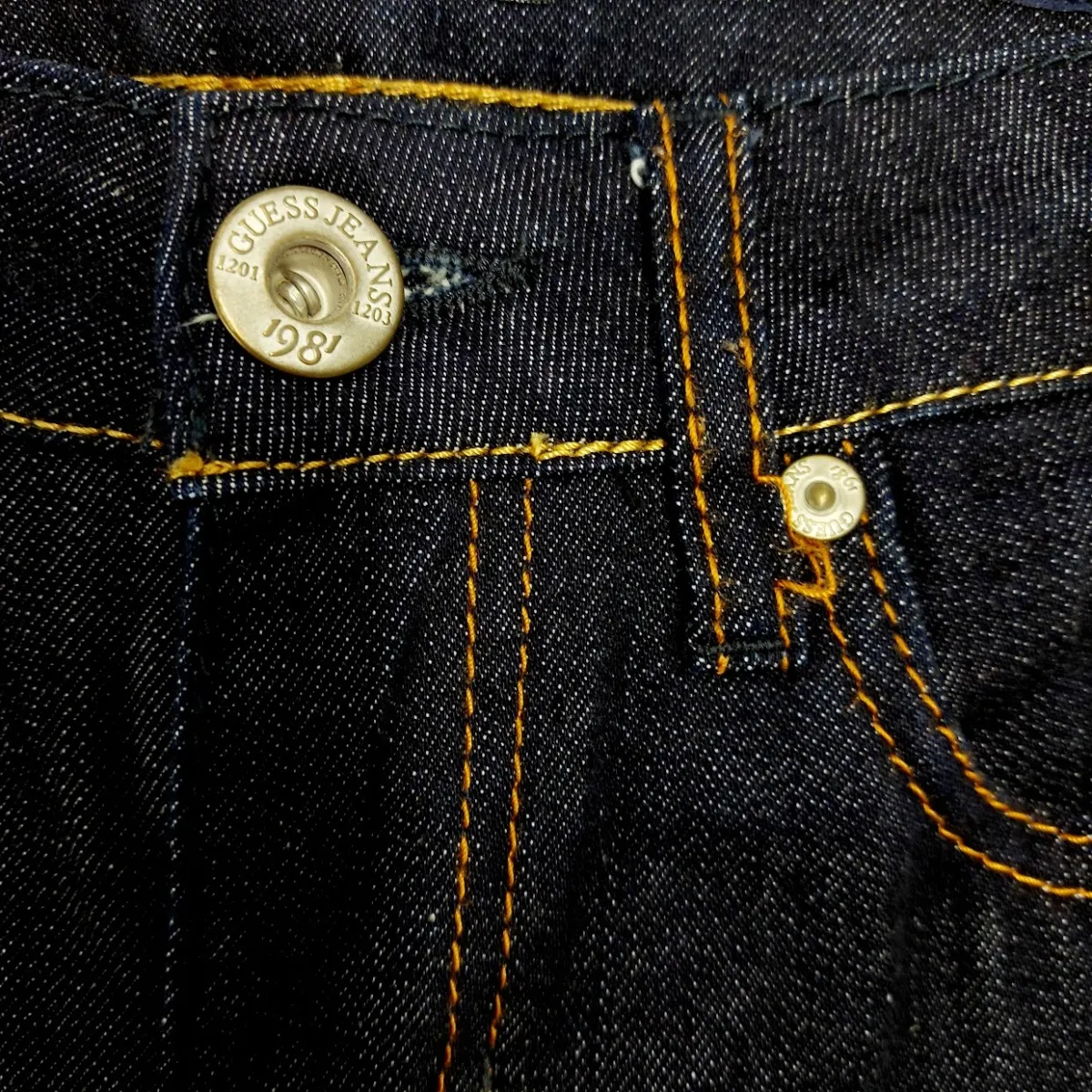 Guess farkut koko 25" - Image 3