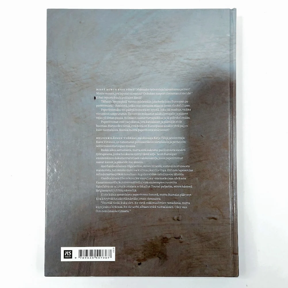 Kaisa Viitanen, Katja Tähjä: Paperittomat - Image 2