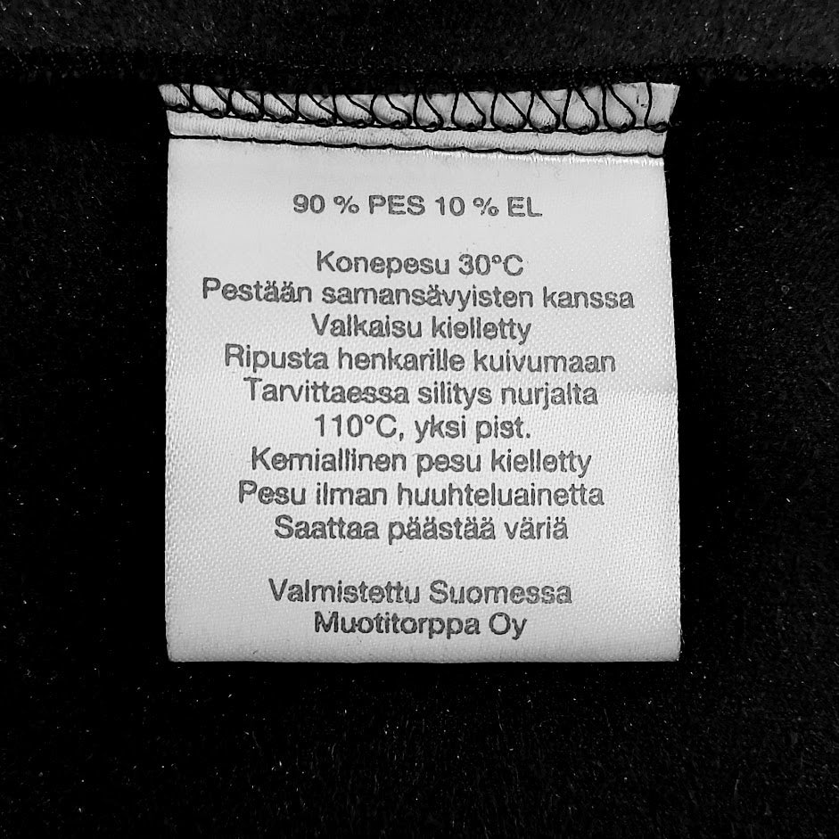 Muotitorppa Marita tekstiilinahkamekko koko M - Image 4