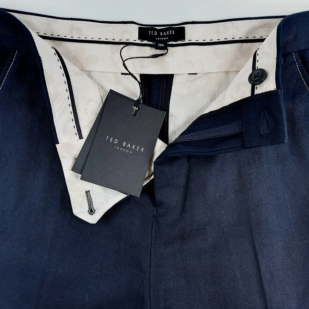 Ted Baker housut koko 28R - Image 3