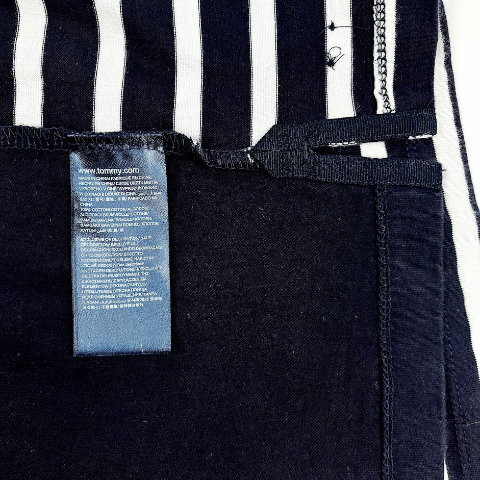 Tommy Hilfiger lyhythihainen trikoomekko koko M - Image 4