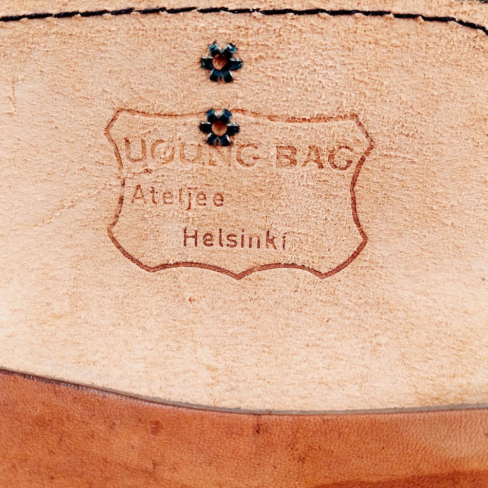 Young Bag Ateljee nahkavyö laukulla - Image 5